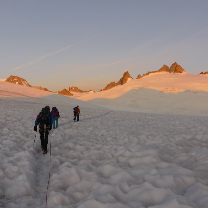 We got up at 03:30 to climb #aguilledetour in stunning conditions and with